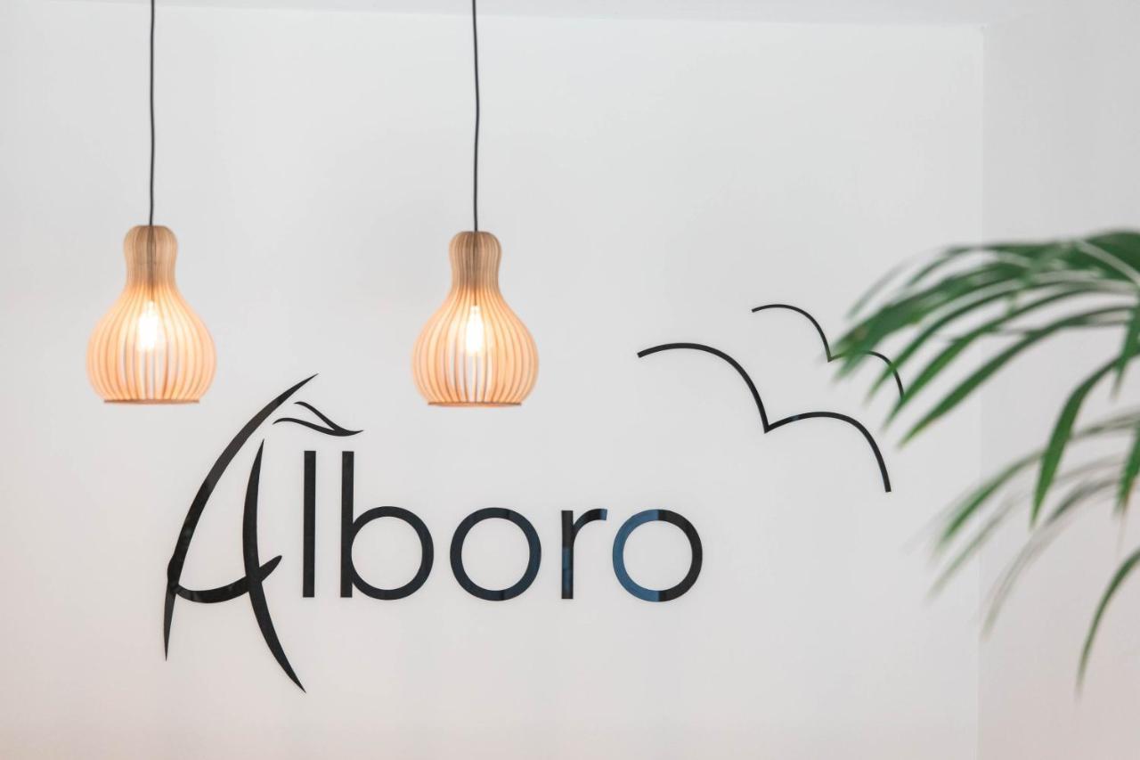 Hotel Alboro Seaside *